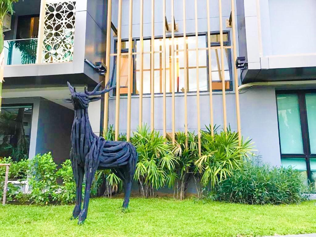 The Star Hill Condo Luxury Suites チエンマイ エクステリア 写真