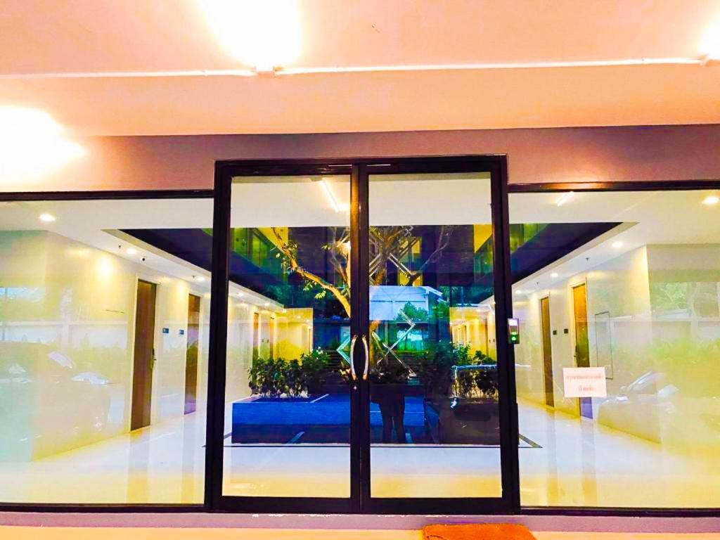 The Star Hill Condo Luxury Suites チエンマイ エクステリア 写真