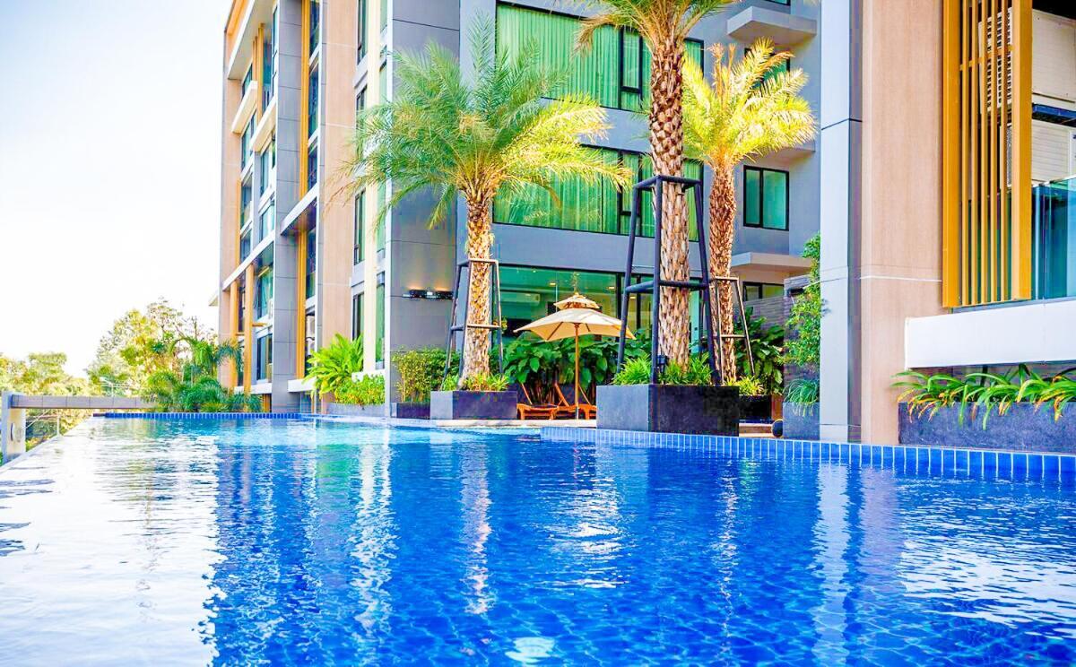 The Star Hill Condo Luxury Suites チエンマイ エクステリア 写真