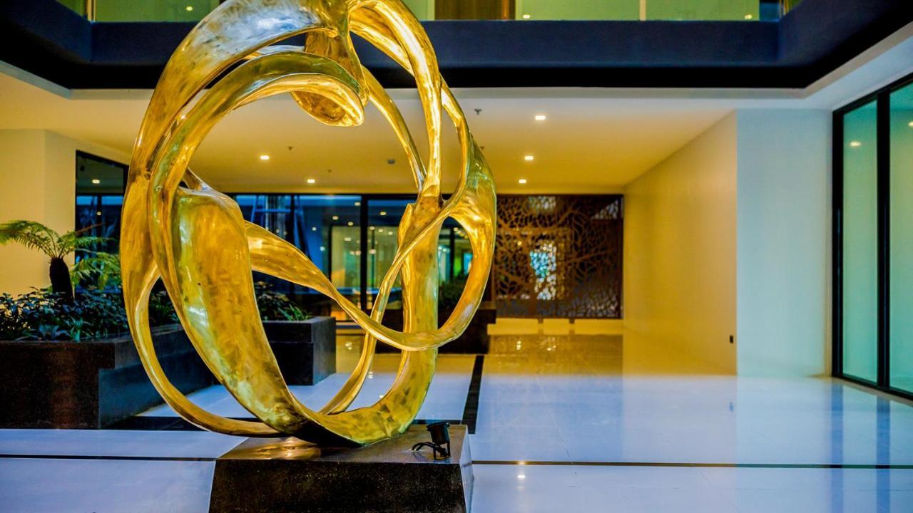 The Star Hill Condo Luxury Suites チエンマイ エクステリア 写真